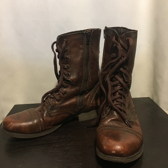 Steve Madden Shoes - Steve Madden leather combat boots